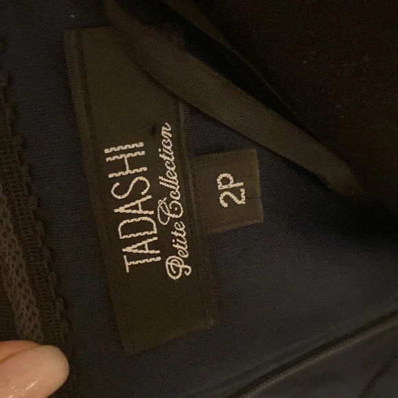 Tadashi evening dress size 2P - Picture 5 of 6